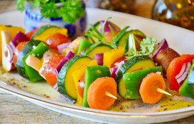 vegetable-skewer-3317060.jpg